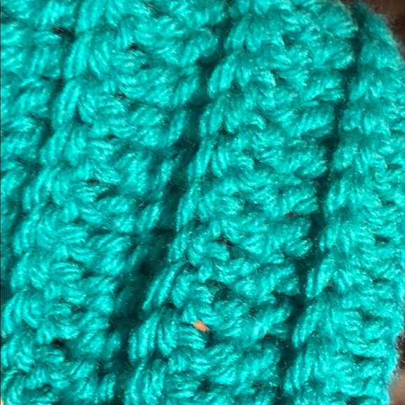 Winter beanie hat bright teal ski hat New hand crochet by me - Picture 4 of 4